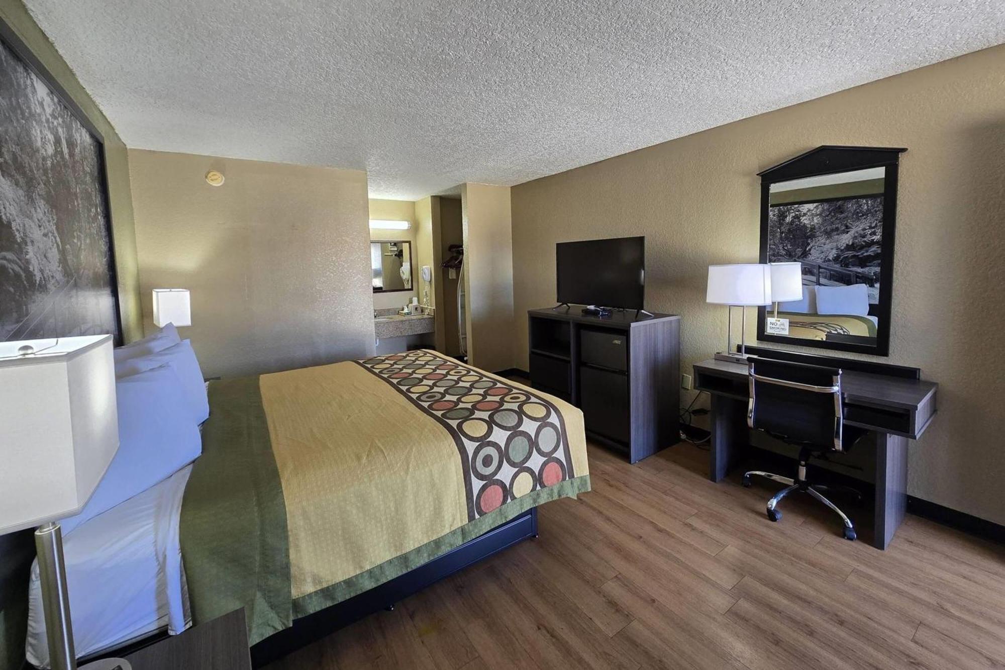 Super 8 By Wyndham Arkadelphia Caddo Valley Area Exterior foto